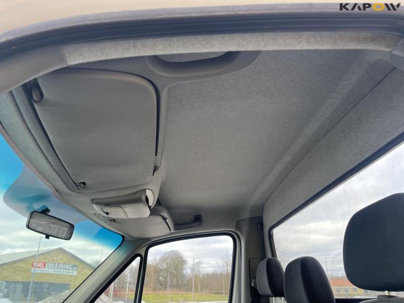 Mercedes-Benz Sprinter 316 CDI panel van 28