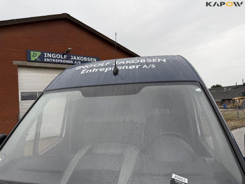 Mercedes-Benz Sprinter 319 DCI van 111