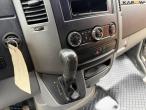 Mercedes-Benz Sprinter 319 DCI van 13