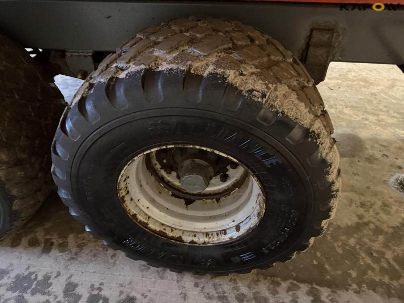 MI CD 160 Gll tipper with hydraulic tailgate 27