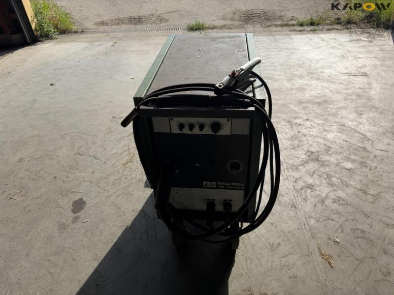 Migatronic 325 compact welder 2