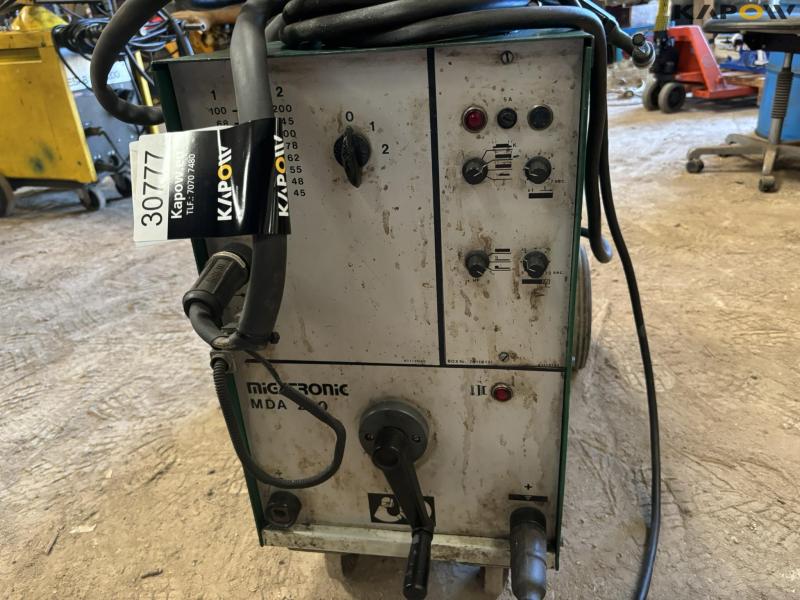 Migatronic MDA 200 TIC welder 6