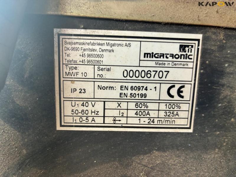 Migatronic MIG 300 welder 11