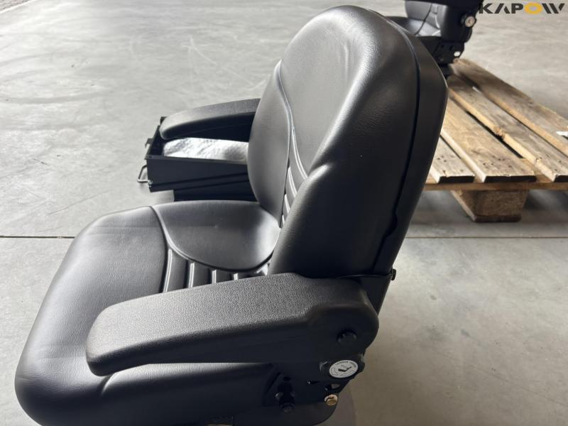 Milsco seat with armrest 2 pcs. and console - new 20