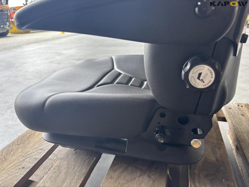 Milsco seat with armrest 2 pcs. and console - new 31