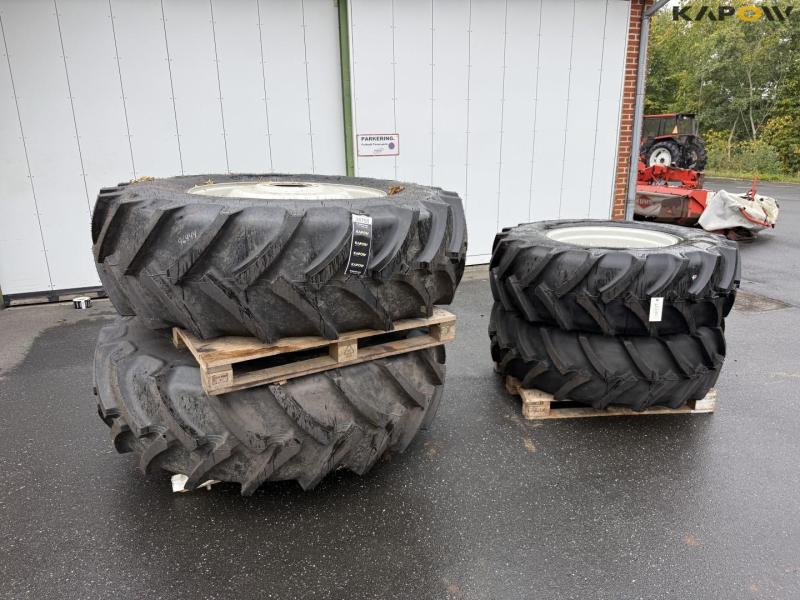 Mitas wheel set for Valtra 2