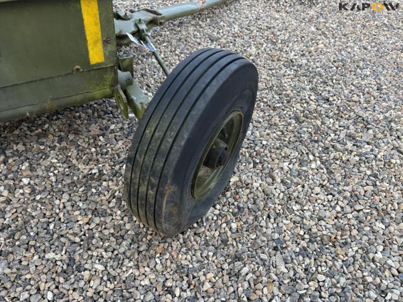 Mobile compressor 33