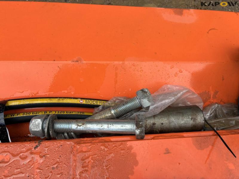 ModernTech ZE120 hydraulic broom 8
