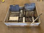 Torque wrench and socket set 2