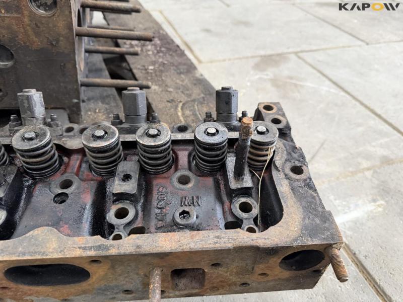Engine block and cylinder head Perkins 6.354 11