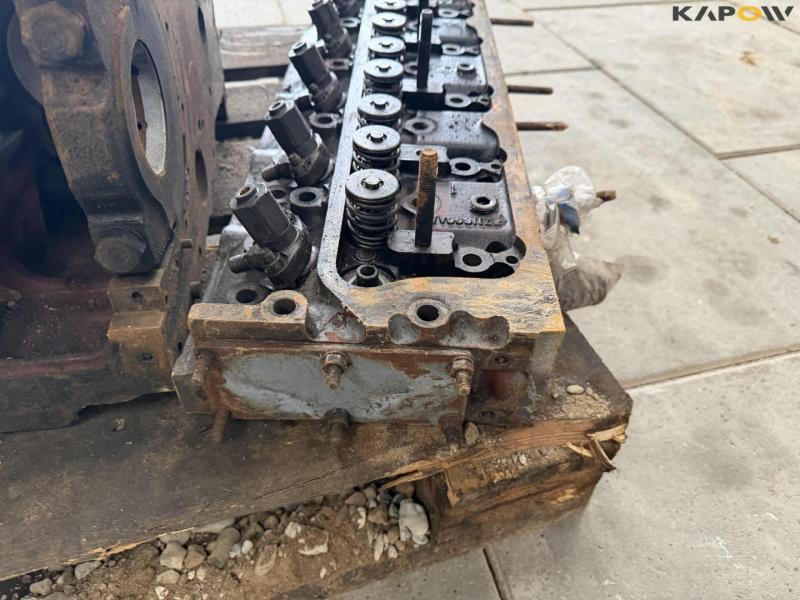 Engine block and cylinder head Perkins 6.354 15