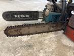 Chainsaws and axes 17