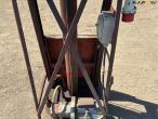MTM sack lifter 11