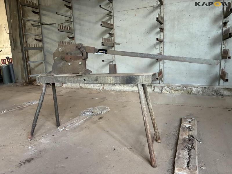 Mubea plate/flat iron shears 1