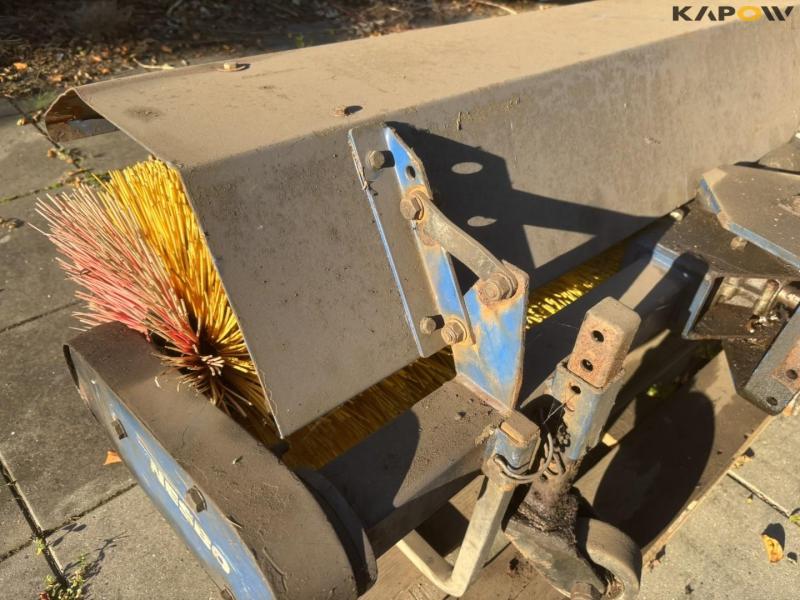 Nesbo 1300 broom 21