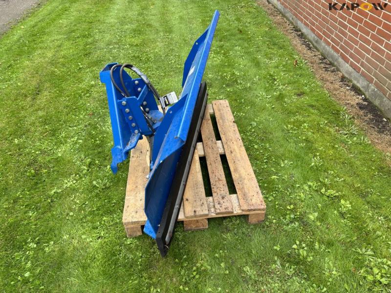 Nesbo PS 1500 snow plow 4
