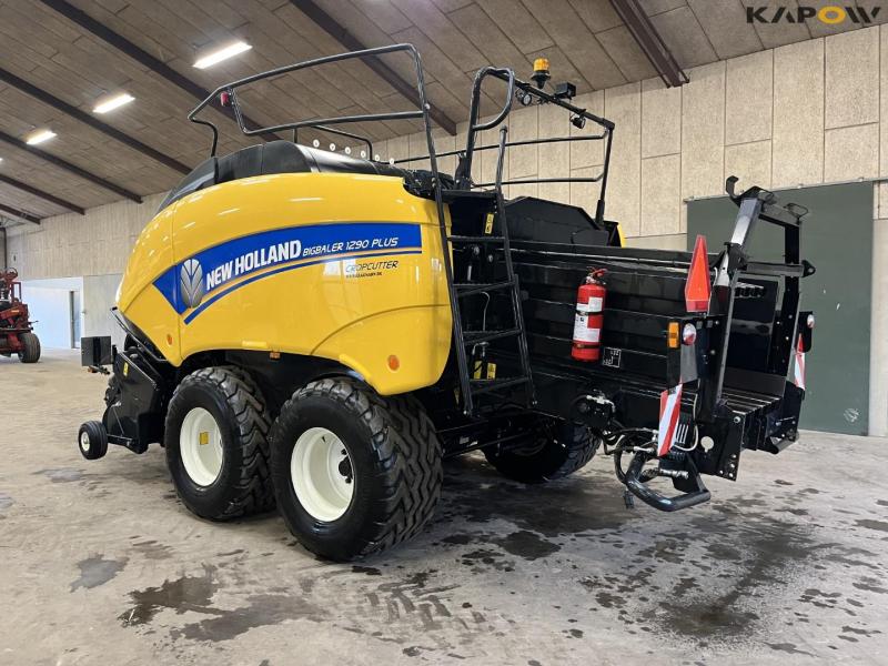 New Holland 1290 plus big baler 7