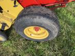 New Holland 658 round baler 25