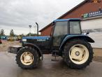 New Holland 7840 tractor 8