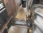 New Holland 7840 tractor 12
