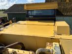 New Holland 8030 combine harvester with chopper 87
