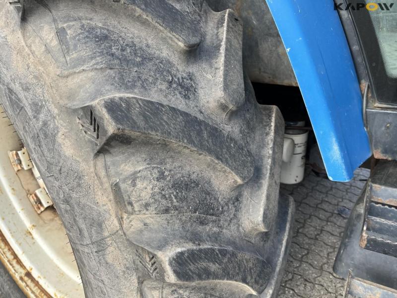 New Holland 8340 tractor 20