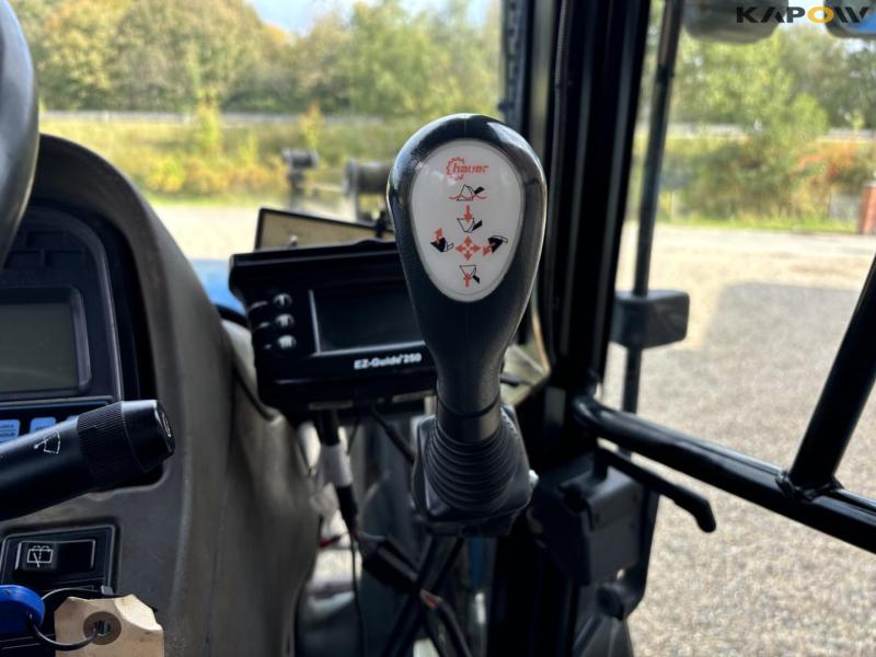 New Holland 8560 tractor with Hauer P-O-M S150 front loader 53