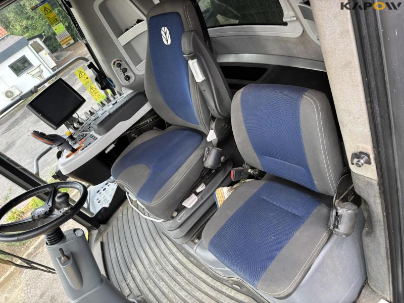 New Holland 9.80 combine harvester 35 feet 64