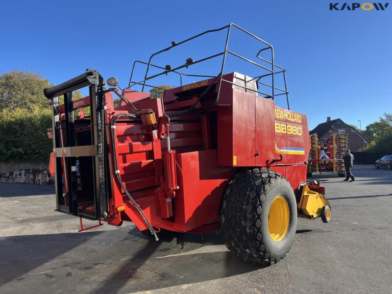 New Holland BB980 big baler 5