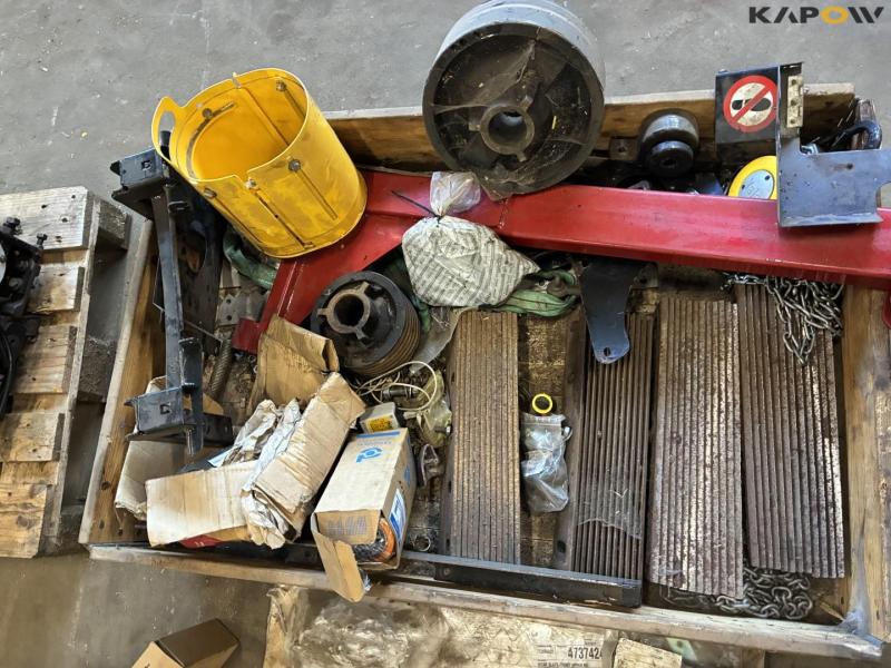 New Holland corn cracker 21