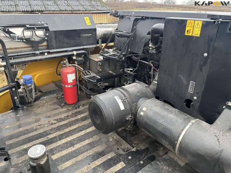 New Holland CR 8.90 Relevation 4 WD 30ft 72