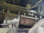 New Holland CR 9080 combine harvester 30 feet 27