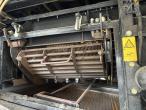 New Holland CR 9080 combine harvester 30 feet 69