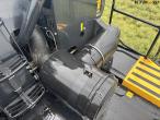 New Holland CR 9080 combine harvester 30 feet 94