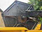 New Holland CR 9080 combine harvester 30 feet 119