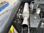 New Holland CR9080 SLH combine harvester with 30 foot header 52