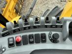 New Holland CX8080 combine harvester 80