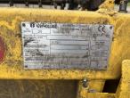 New Holland CX840 combine with 24 foot header 23