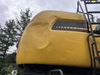 New Holland CX840 combine with 24 foot header 37
