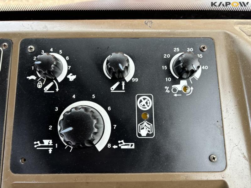 New Holland fiatagri M115 tractor 37