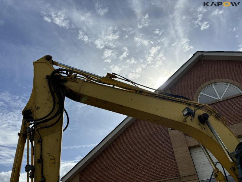 New Holland Kobelco E140CSR excavator 9