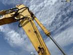 New Holland Kobelco E245B excavator 29