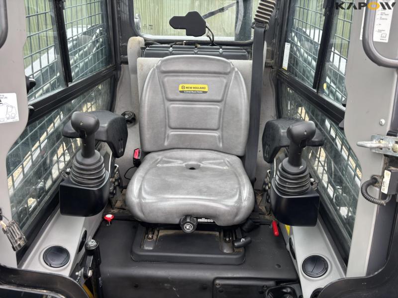 New Holland L318 skid steer loader 52