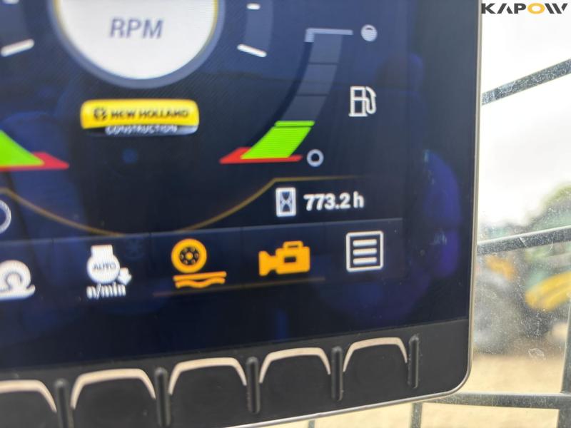 New Holland L318 skid steer loader 62