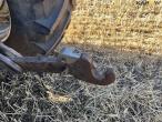 New Holland M160 tractor 29