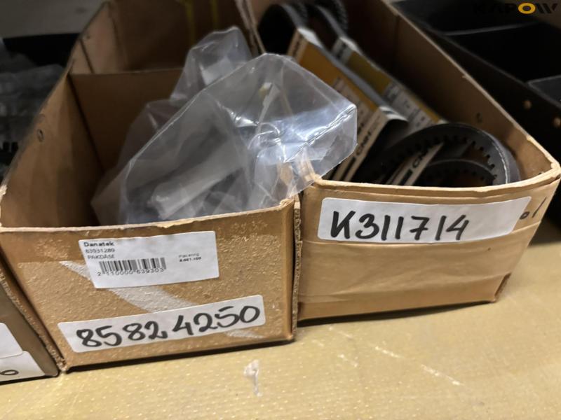 New Holland spare parts/filters - new 66