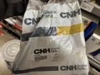 New Holland spare parts/filters - new 13