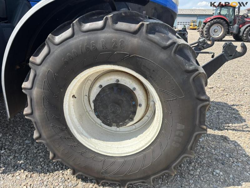 New Holland T7.230 tractor 21