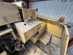 New Holland TF 78 combine harvester 43