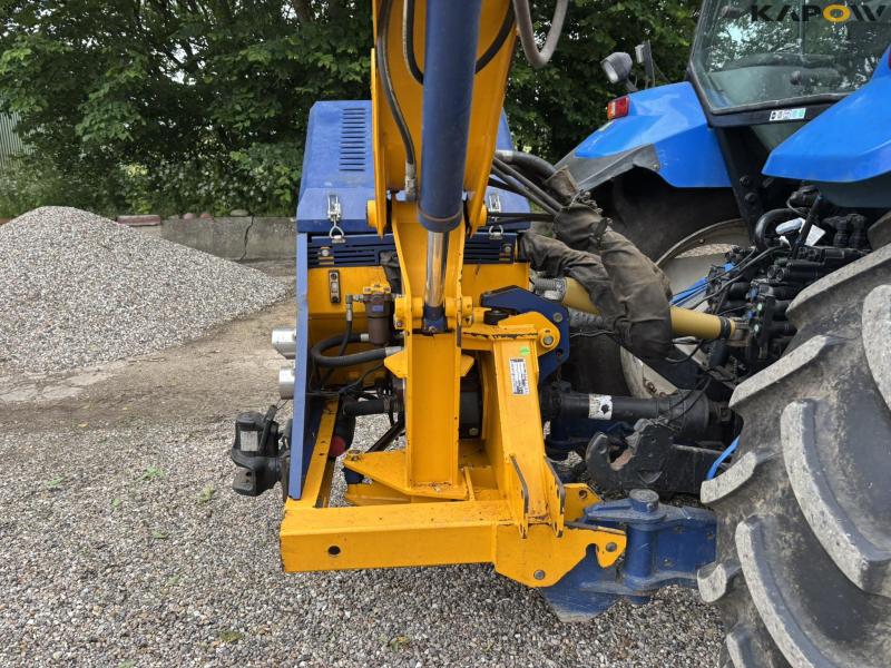 New Holland TS 115 with Bomford arm mower 74